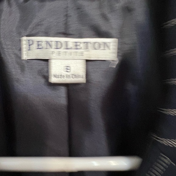 Pendleton blazer size 8 - Picture 2 of 4